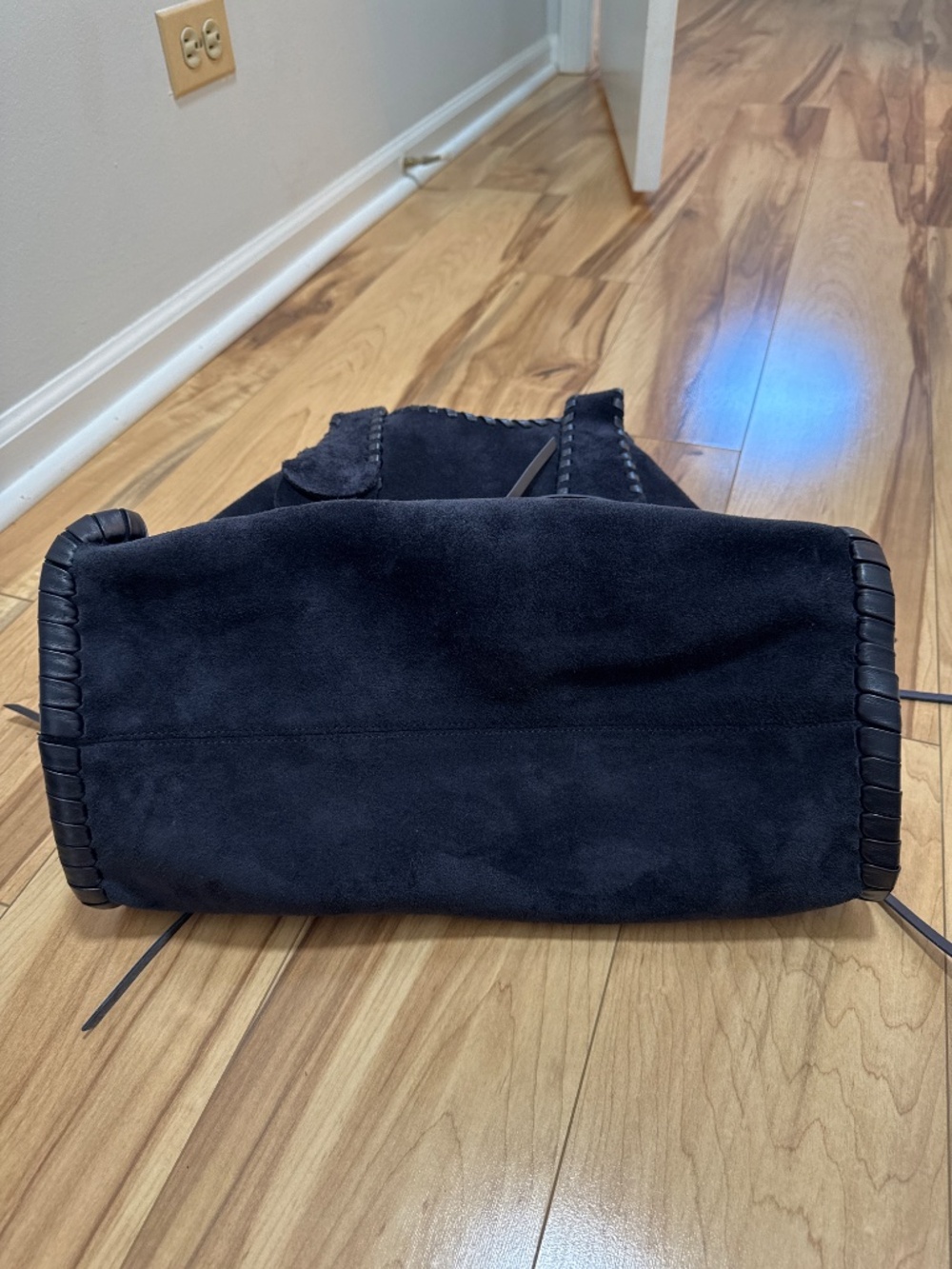 Chloe Mony Large Suede Tote - Picture 9 of 13